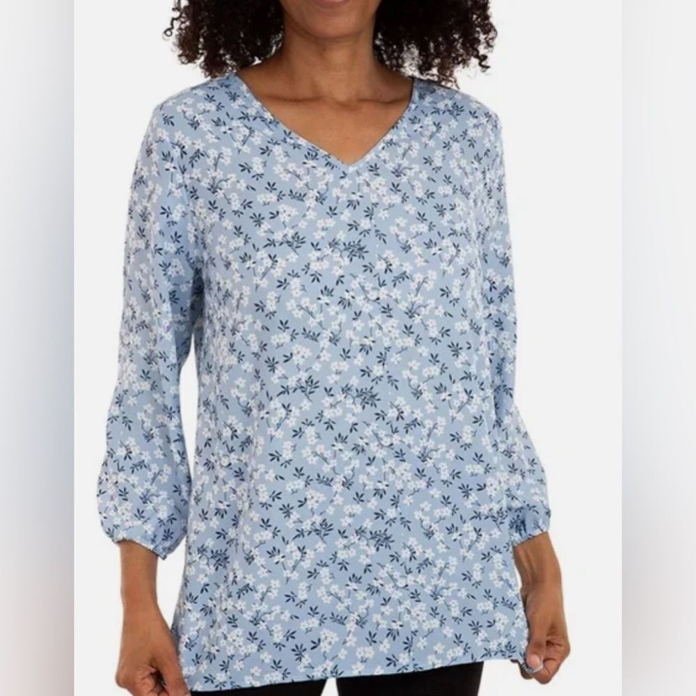 Mario Serrani Floral Blue Women's V Neck Top
